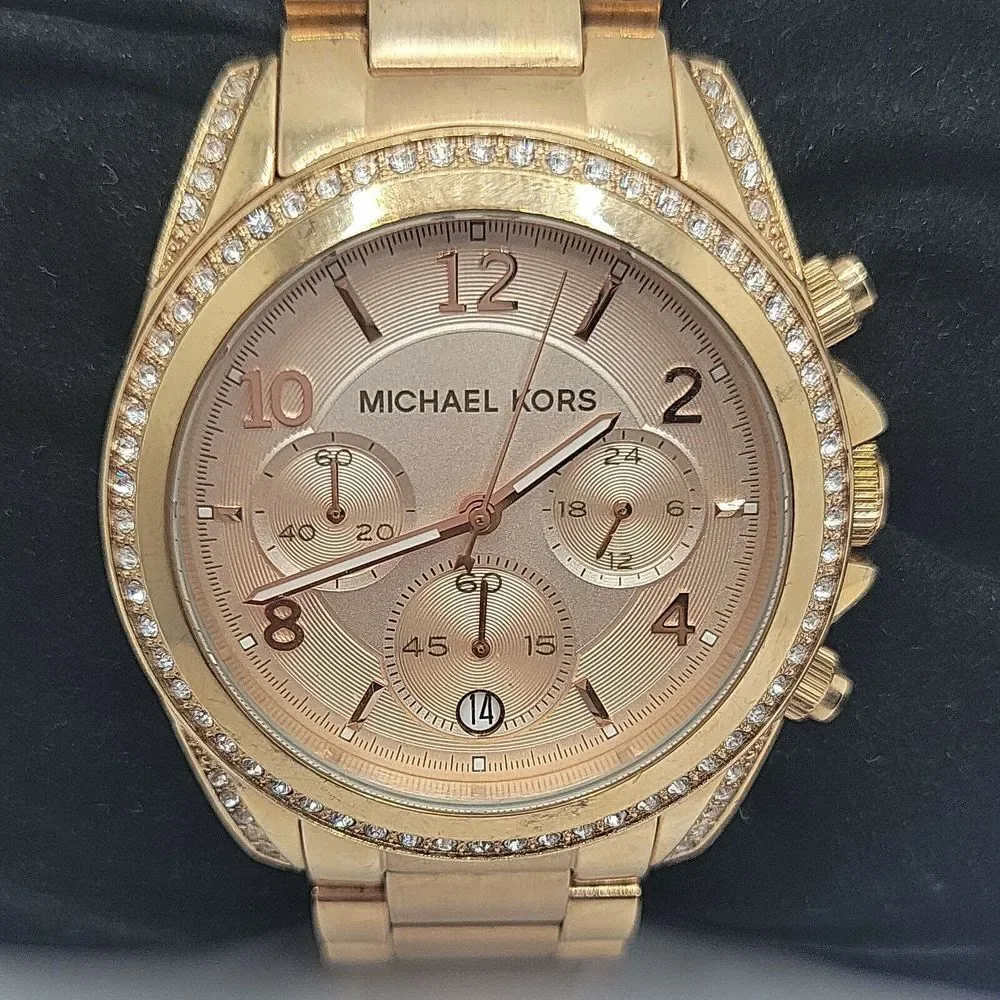 Michael Kors MK5263 Women's Stainless Steel Analog Gold Dial Quartz Watch BC654
